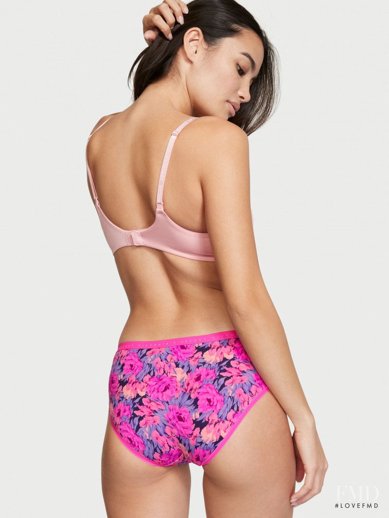 Victoria's Secret FW 2021 — Kelsey Merritt #97