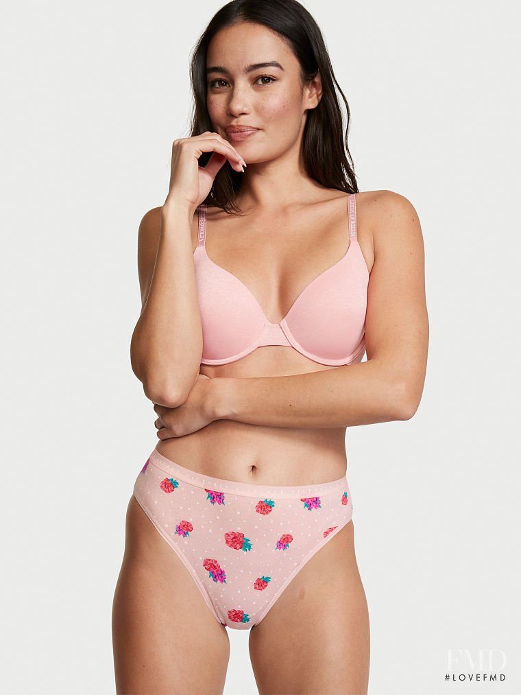 Victoria's Secret FW 2021 — Kelsey Merritt #26