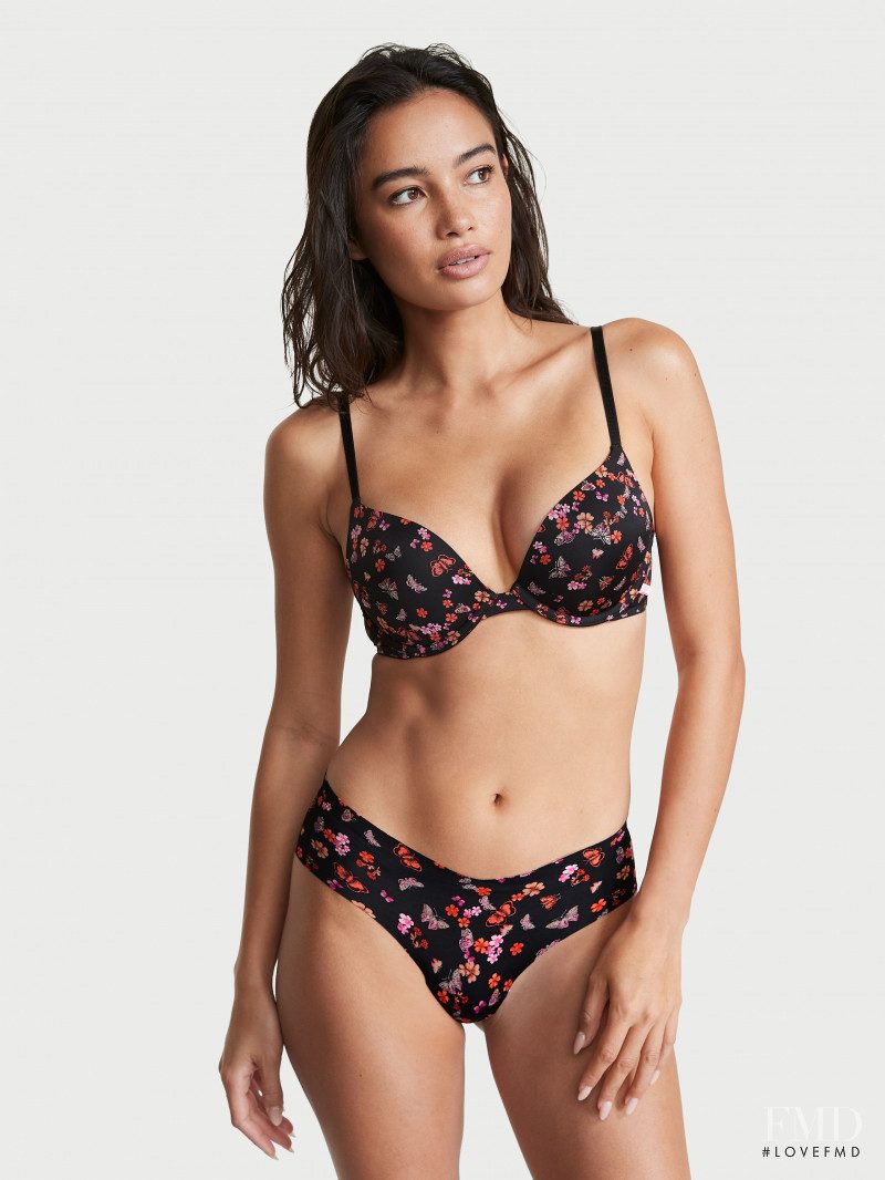 Victoria's Secret FW 2021 — Kelsey Merritt #86