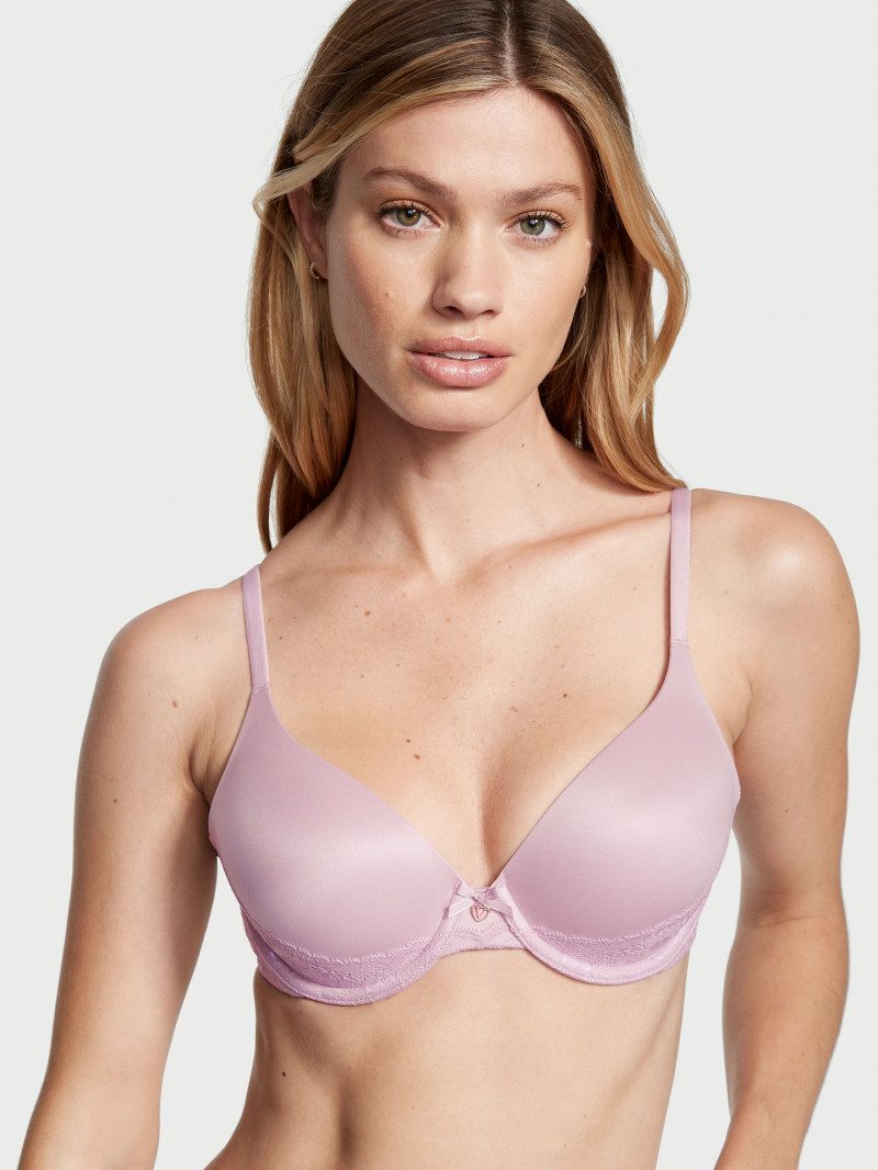 Victoria's Secret FW 2021 — Maggie Rawlins #194