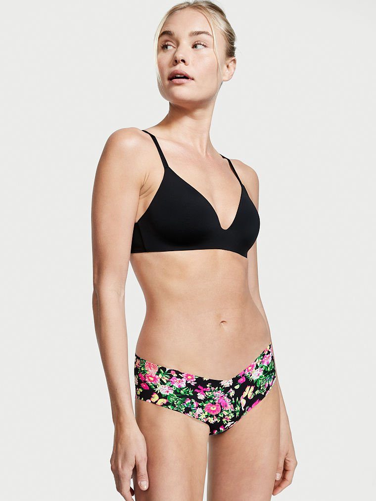 Victoria's Secret FW 2022 — Brooke Perry #6