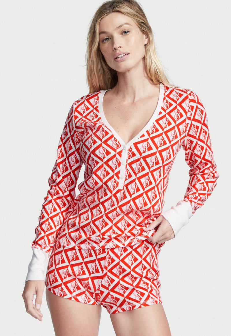 Victoria's Secret FW 2022 — Maggie Rawlins #169