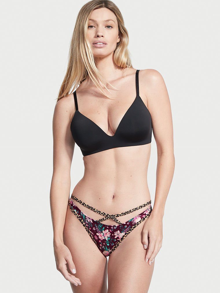 Victoria's Secret FW 2022 — Maggie Rawlins #304