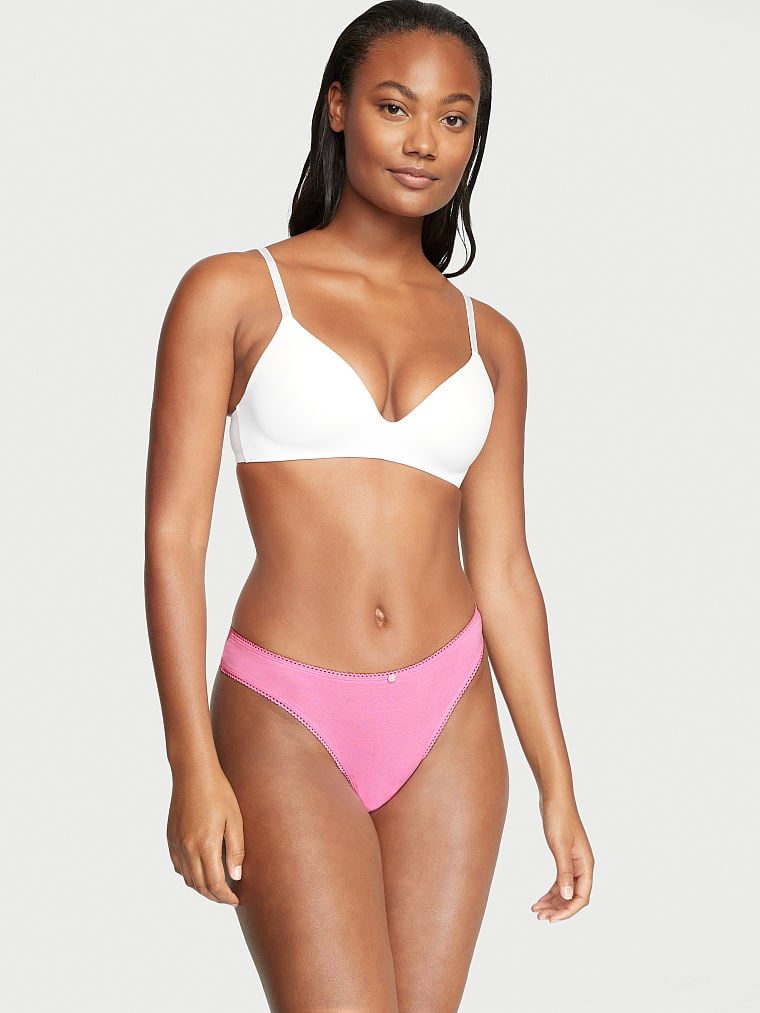 Victoria's Secret FW 2022 — Ange-Marie Moutambou #26