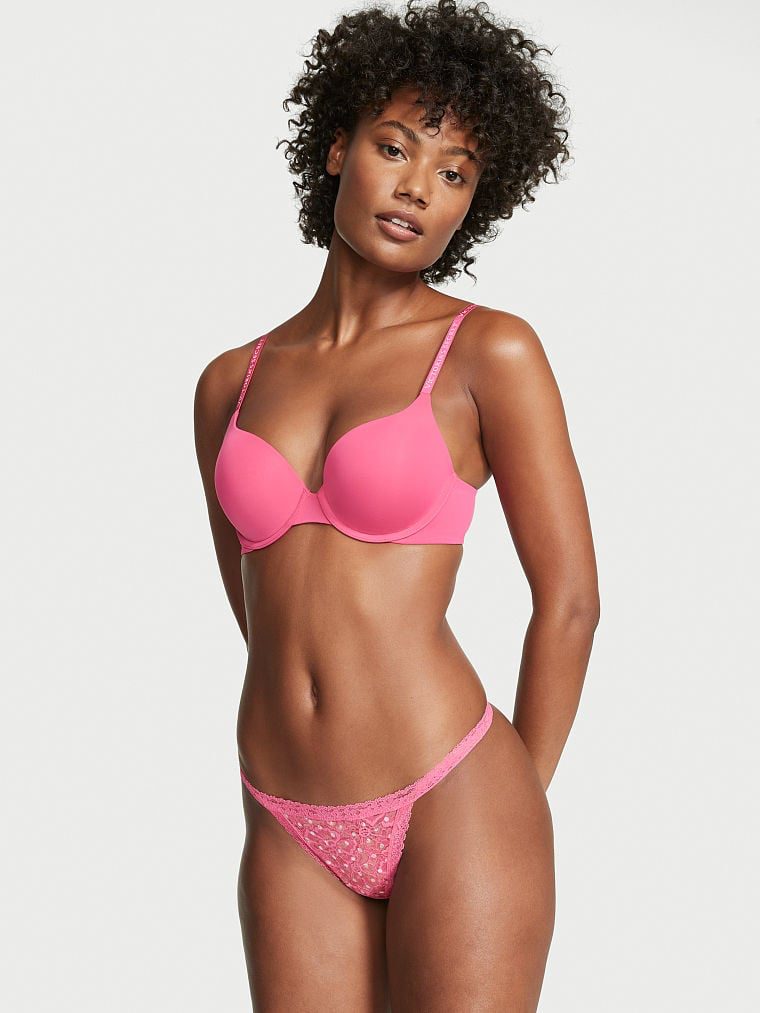 Victoria's Secret FW 2022 — Ange-Marie Moutambou #9