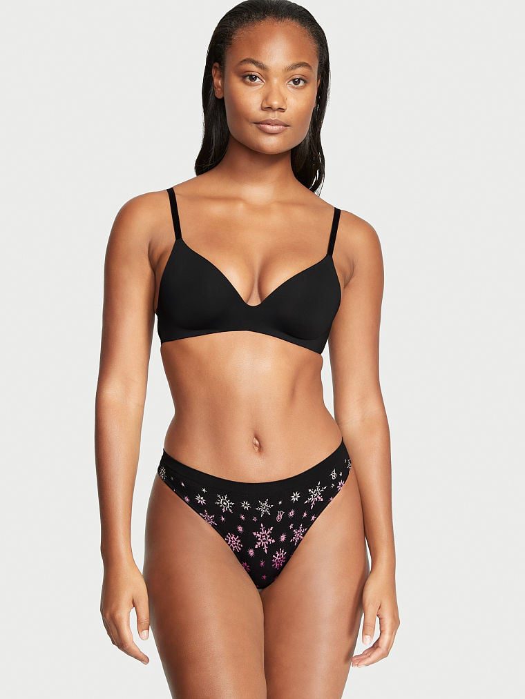 Victoria's Secret FW 2022 — Ange-Marie Moutambou #82