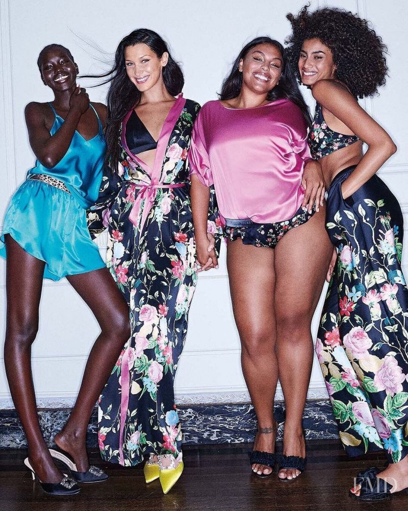 Victoria's Secret Holiday 2021 — Bella Hadid #5