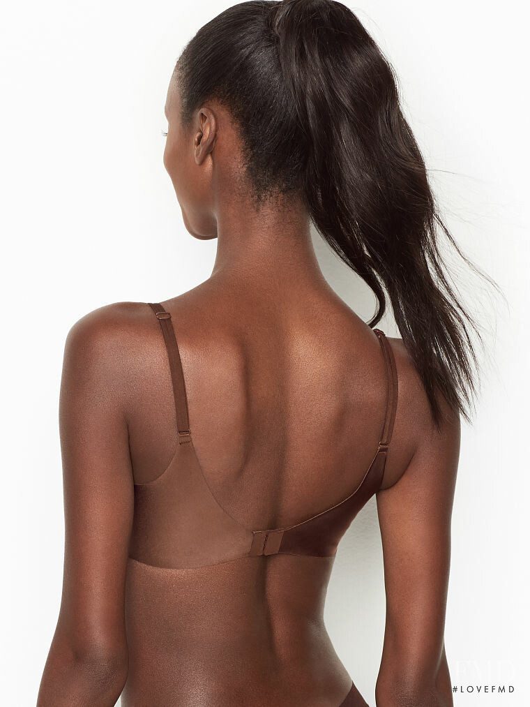 Victoria's Secret SS 2019 — Riley Montana #172