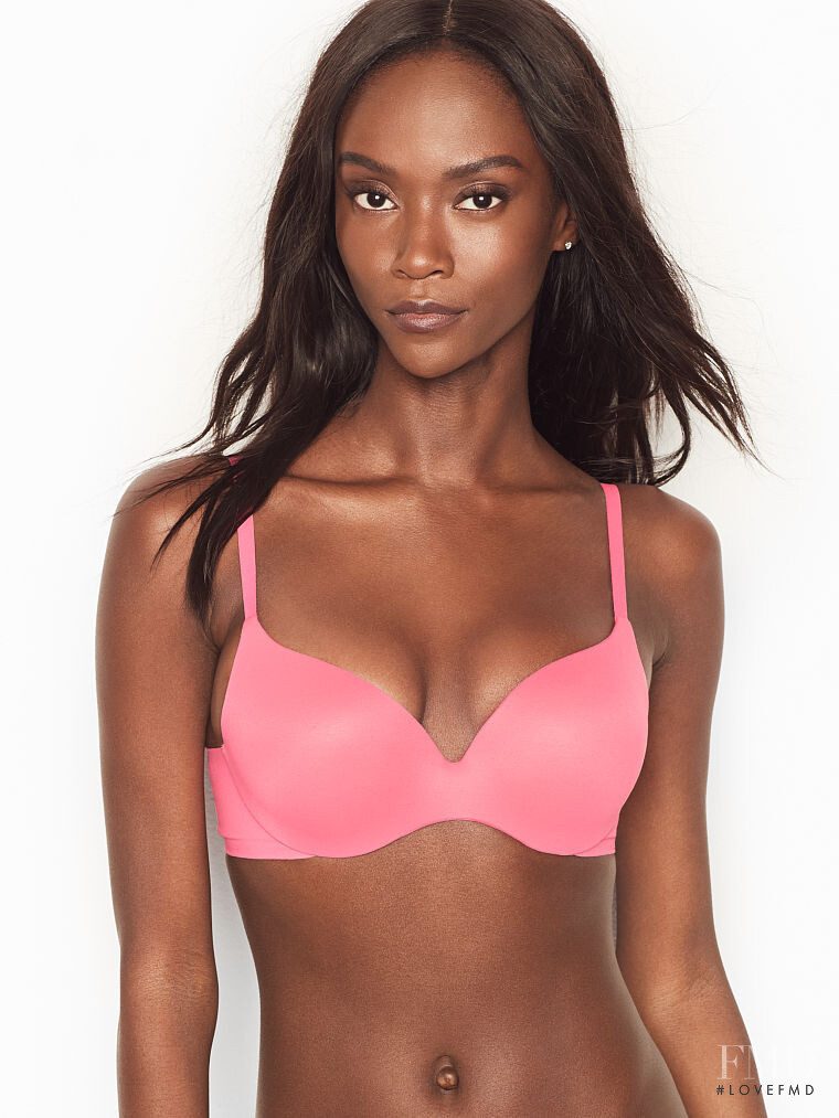 Victoria's Secret SS 2019 — Riley Montana #61