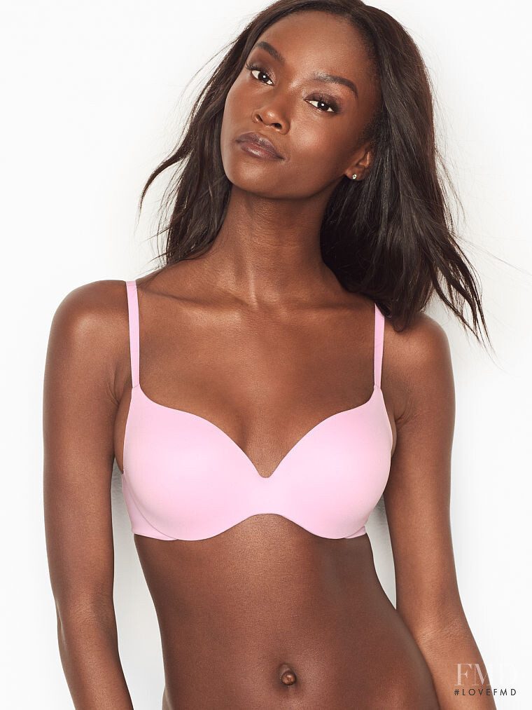 Victoria's Secret SS 2019 — Riley Montana #64