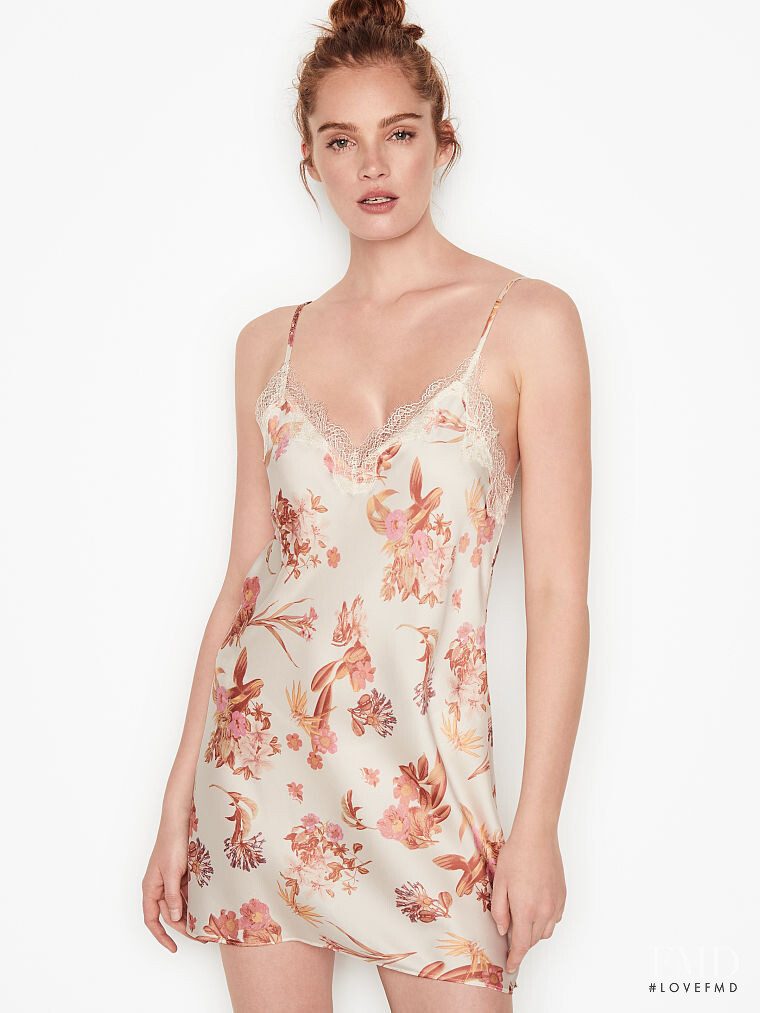 Victoria's Secret SS 2020 — Alexina Graham #54