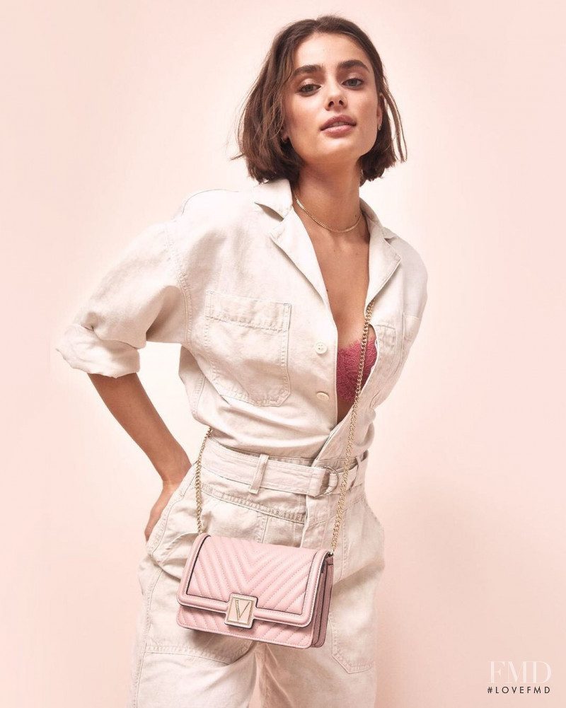 Victoria's Secret SS 2021 — Taylor Hill #25