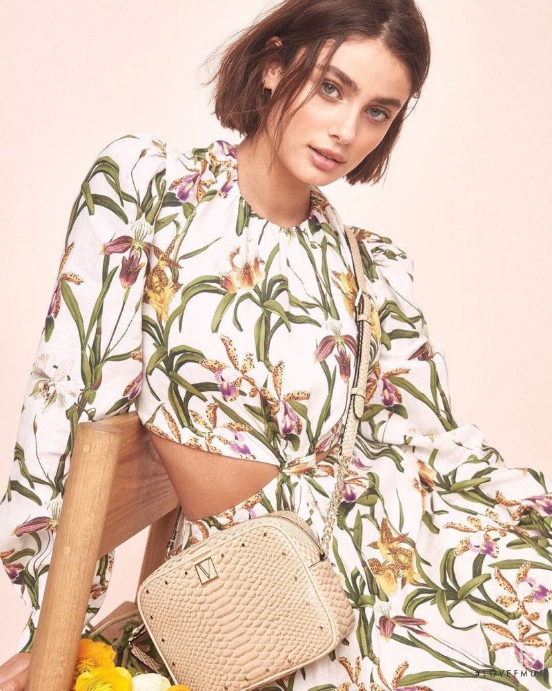 Victoria's Secret SS 2021 — Taylor Hill #26