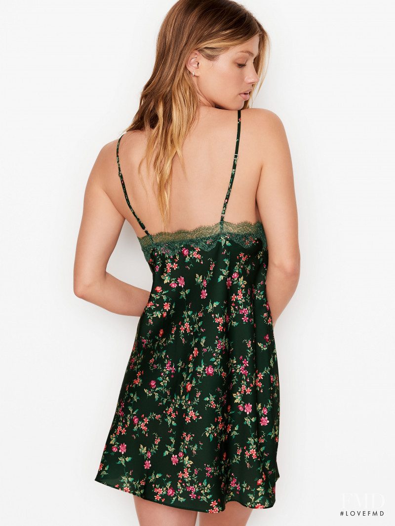 Victoria's Secret SS 2021 — Maggie Rawlins #127