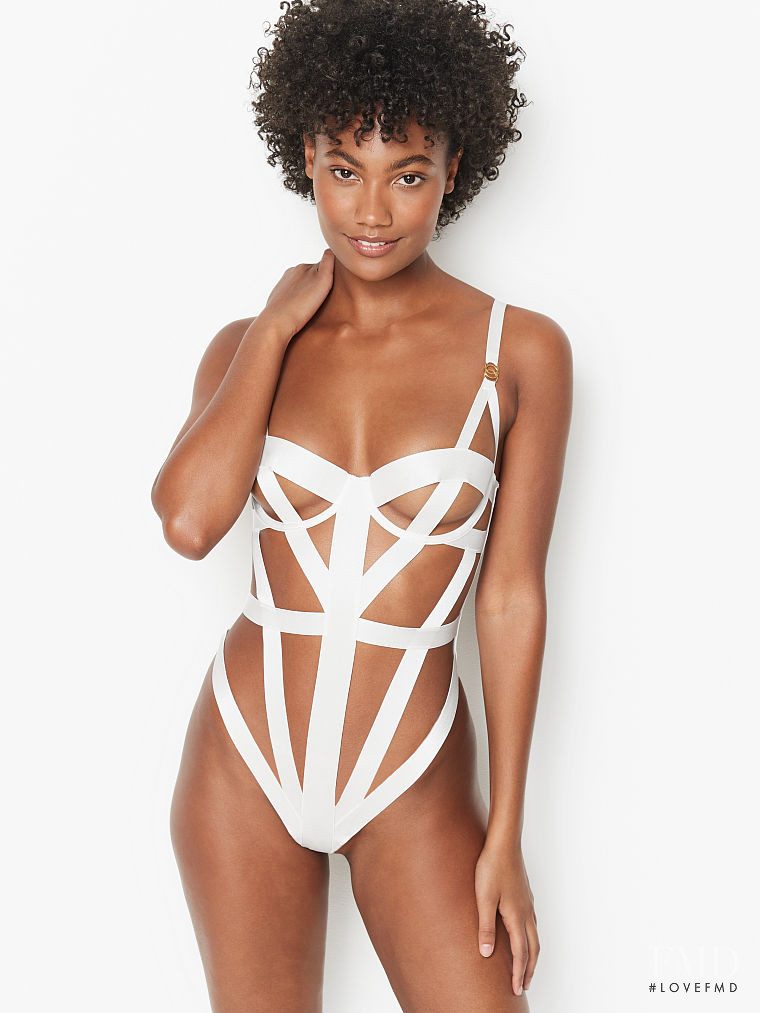 Victoria's Secret SS 2021 — Ange-Marie Moutambou #74