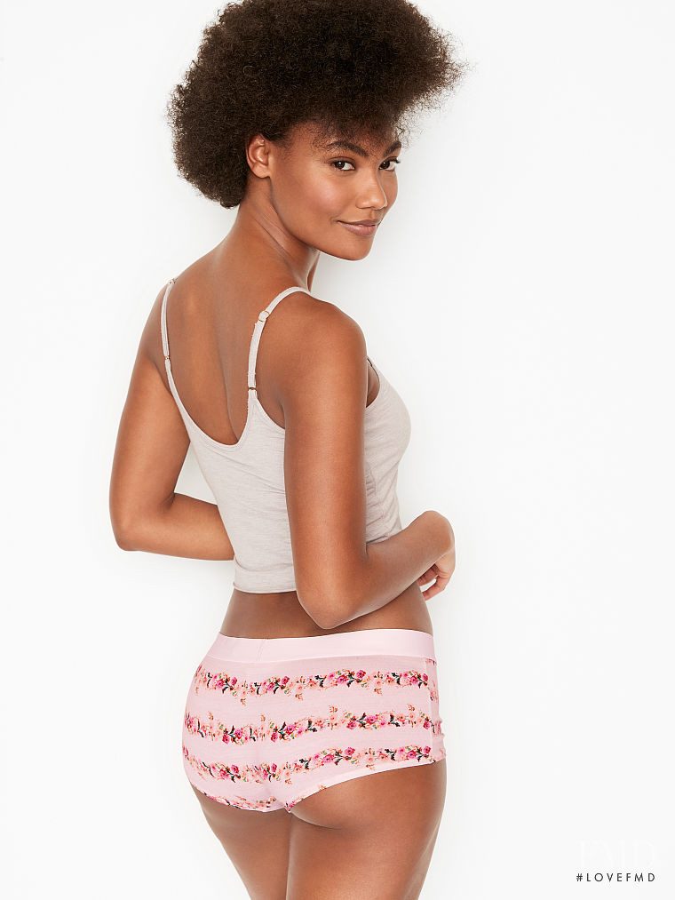 Victoria's Secret SS 2021 — Ange-Marie Moutambou #82