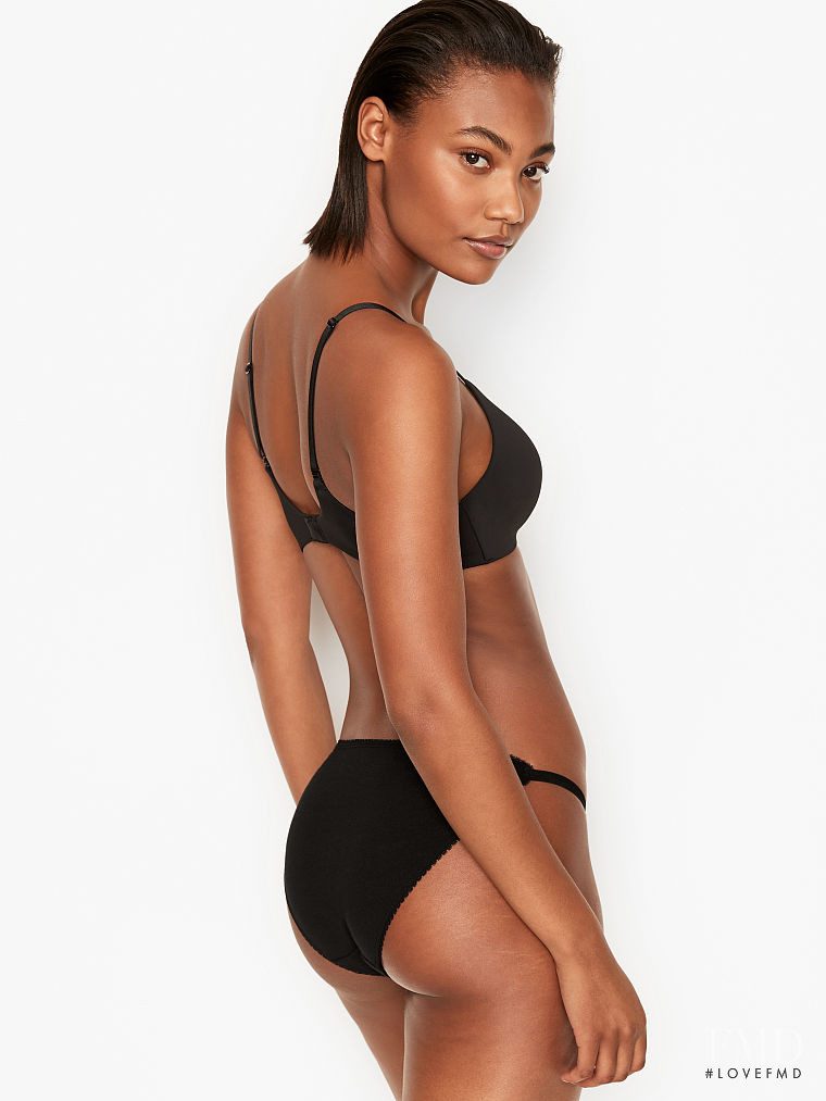 Victoria's Secret SS 2021 — Ange-Marie Moutambou #110
