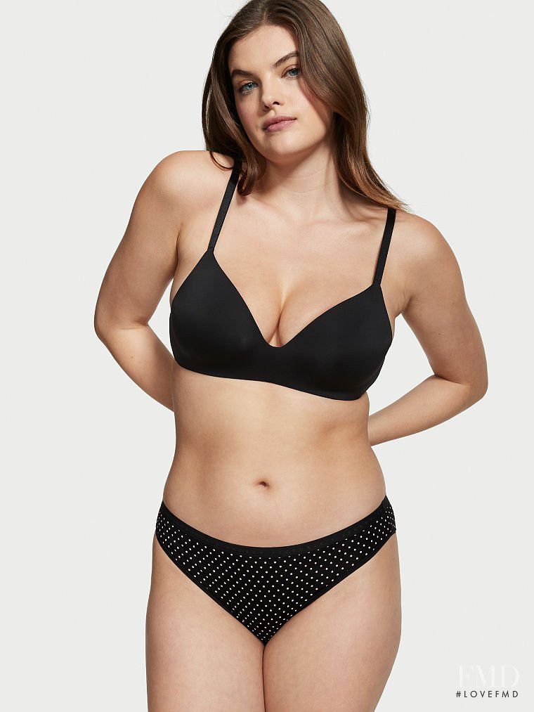 Victoria's Secret SS 2022 — Abbey Ries #17