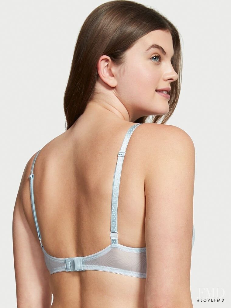 Victoria's Secret SS 2022 — Abbey Ries #38