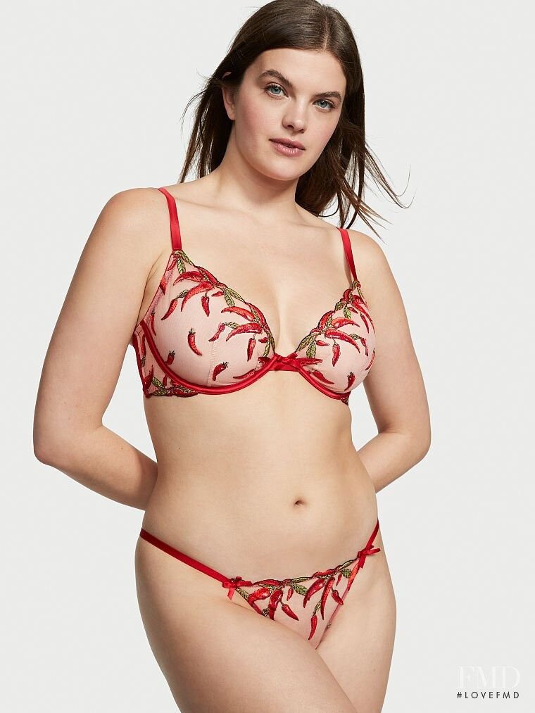 Victoria's Secret SS 2022 — Abbey Ries #32