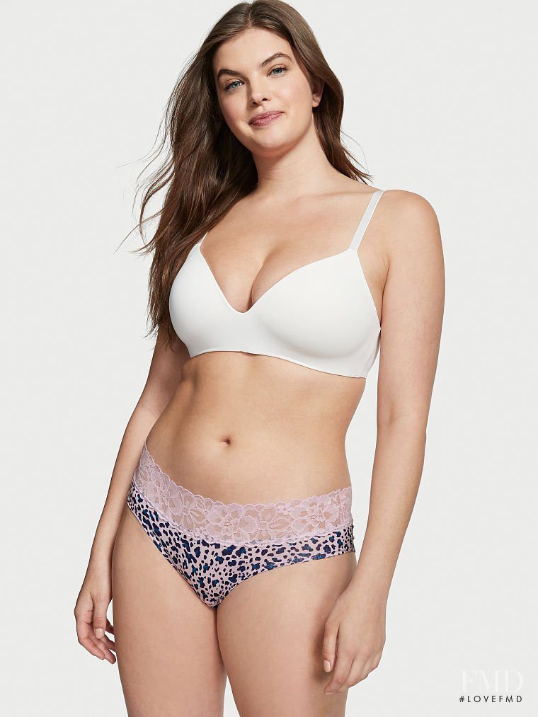 Victoria's Secret SS 2022 — Abbey Ries #53