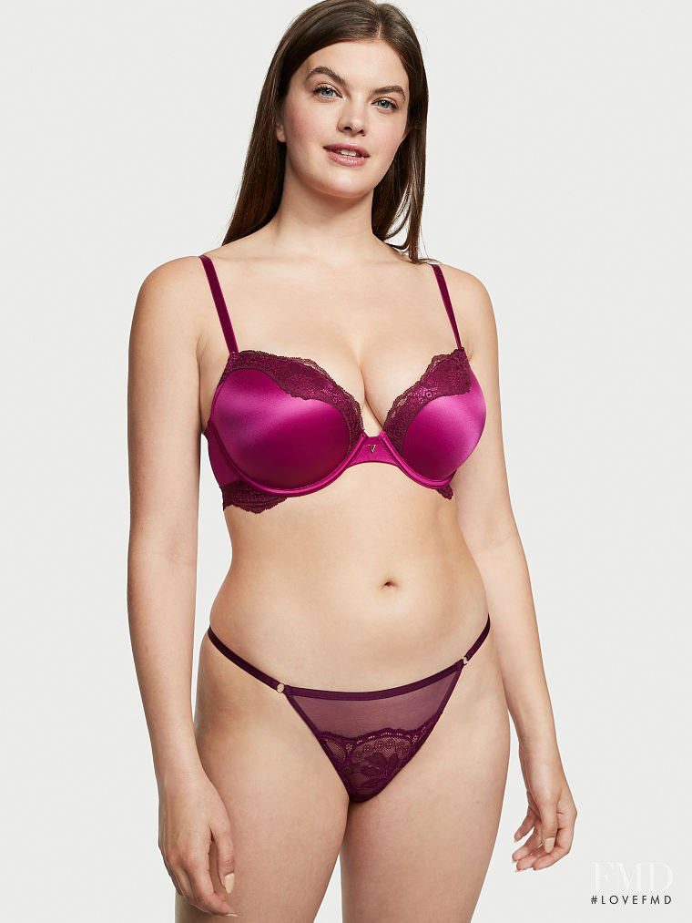 Victoria's Secret SS 2022 — Abbey Ries #63