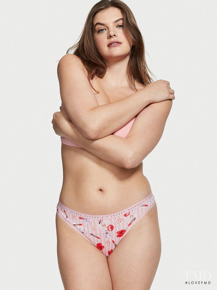 Victoria's Secret SS 2022 — Abbey Ries #65