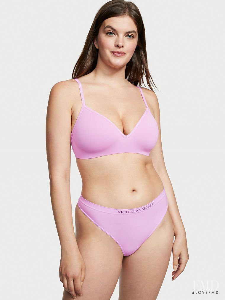 Victoria's Secret SS 2022 — Abbey Ries #57