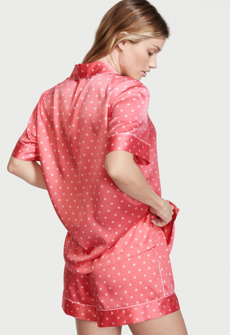 Victoria's Secret SS 2022 — Maggie Rawlins #127