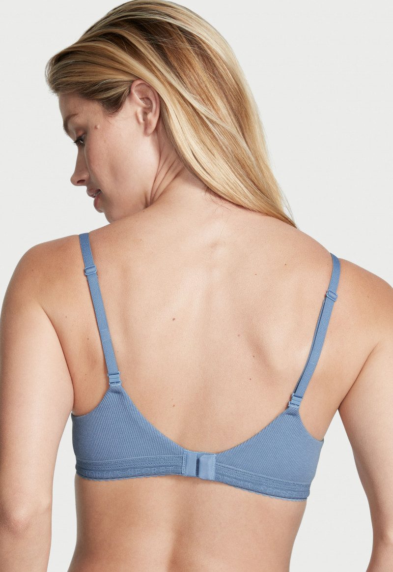 Victoria's Secret SS 2022 — Maggie Rawlins #27