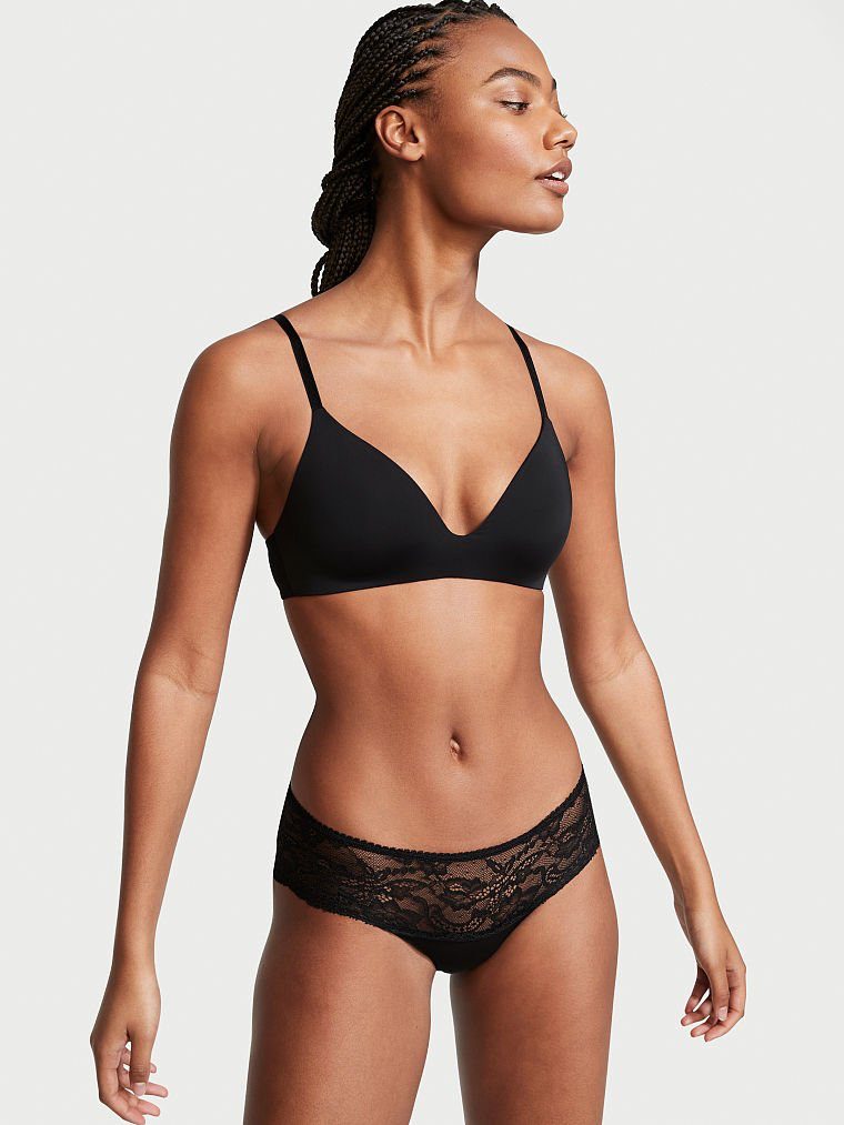 Victoria's Secret SS 2022 — Ange-Marie Moutambou #126