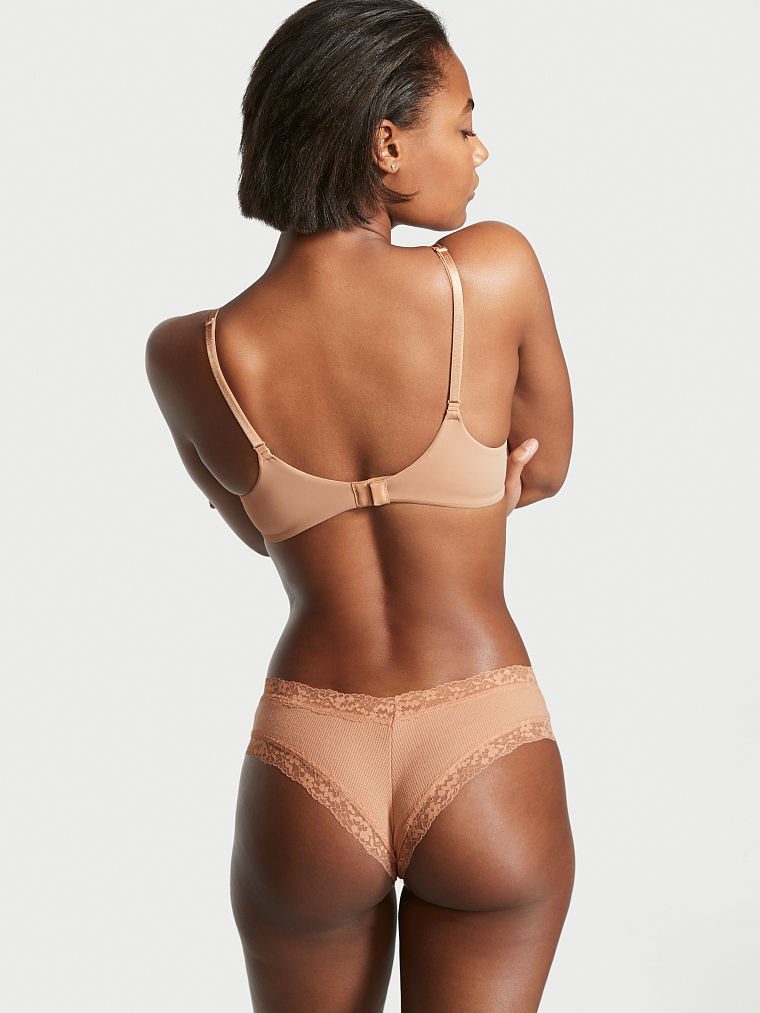 Victoria's Secret SS 2022 — Ange-Marie Moutambou #63