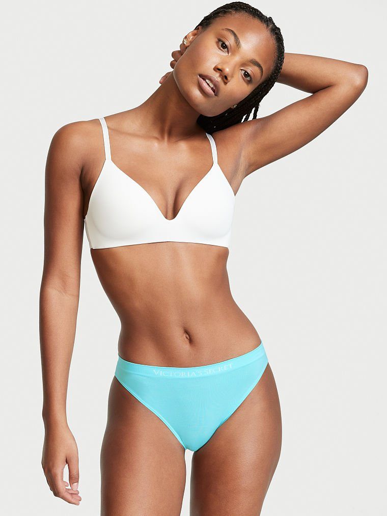Victoria's Secret SS 2022 — Ange-Marie Moutambou #60