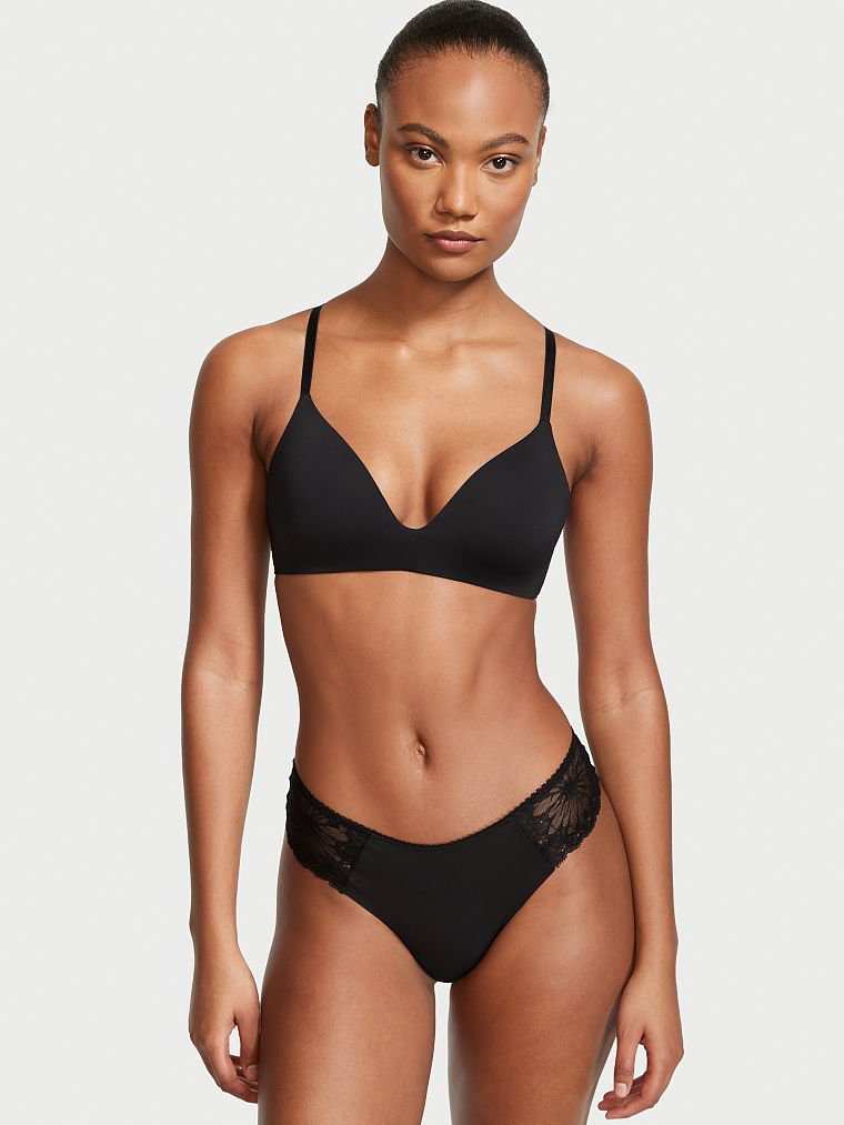 Victoria's Secret SS 2022 — Ange-Marie Moutambou #59