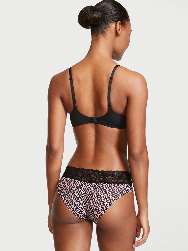 Victoria's Secret SS 2022 — Ange-Marie Moutambou #101