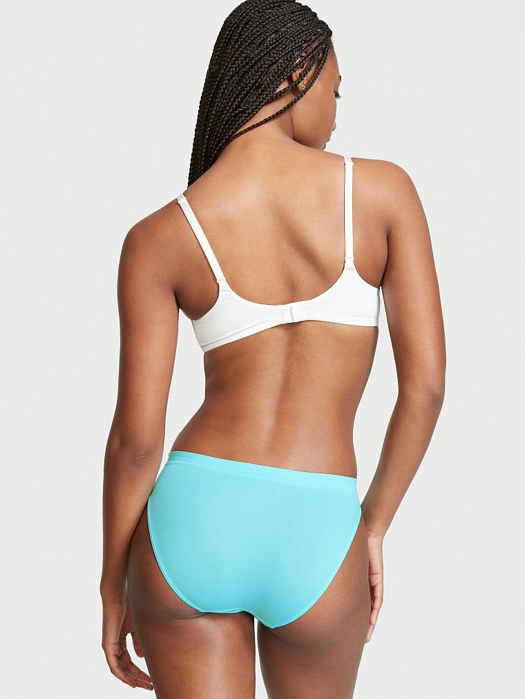 Victoria's Secret SS 2022 — Ange-Marie Moutambou #75