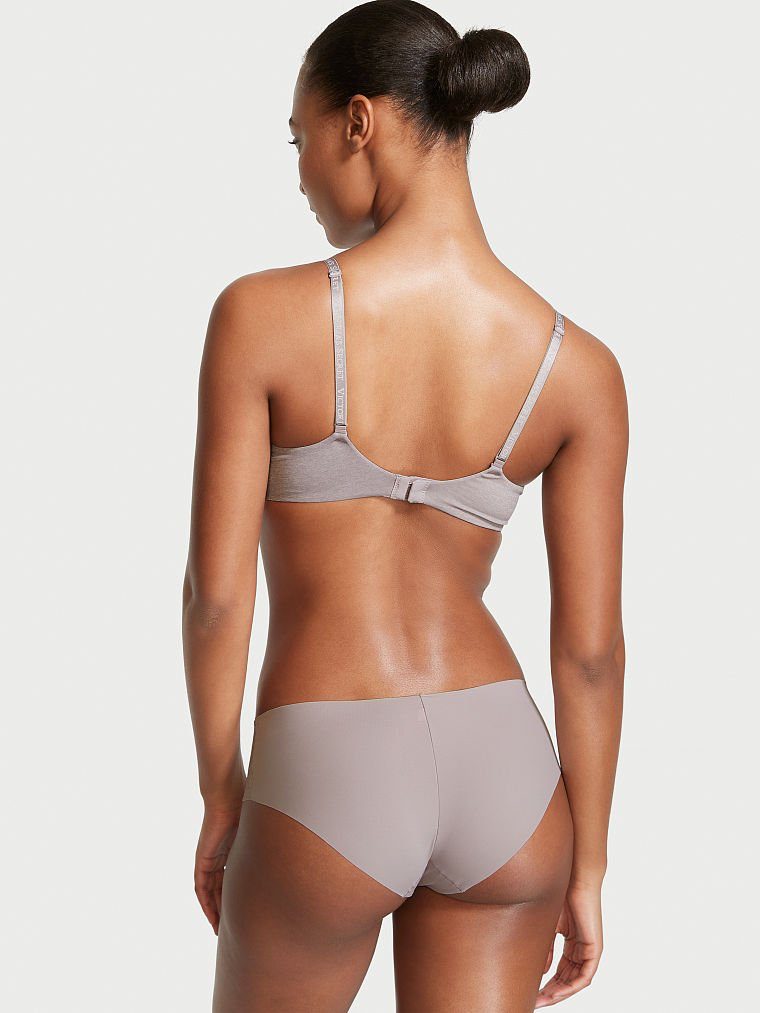 Victoria's Secret SS 2022 — Ange-Marie Moutambou #96