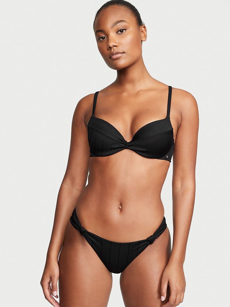 Victoria's Secret SS 2023 — Ange-Marie Moutambou #30