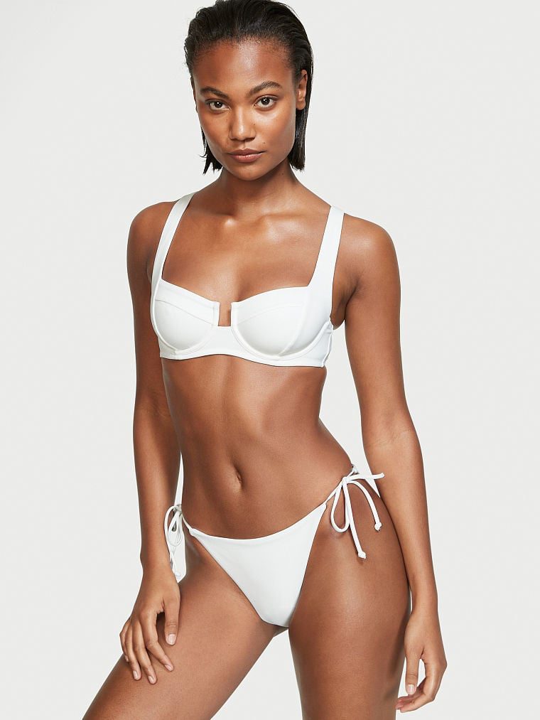 Victoria's Secret SS 2023 — Ange-Marie Moutambou #27