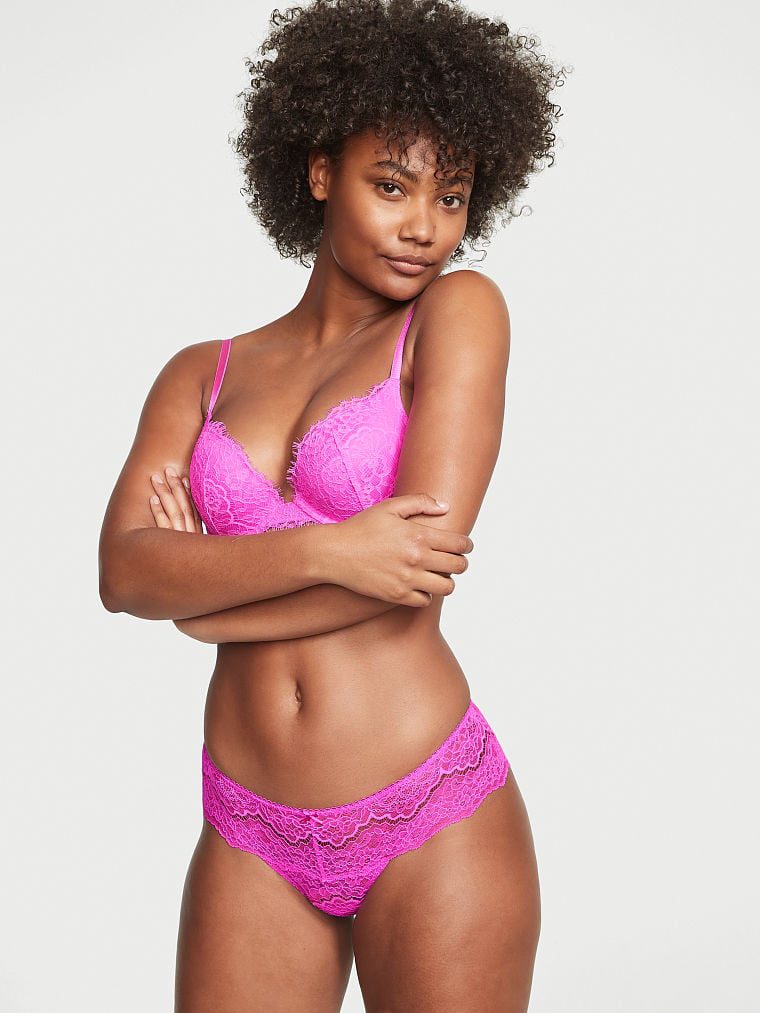 Victoria's Secret SS 2023 — Ange-Marie Moutambou #32