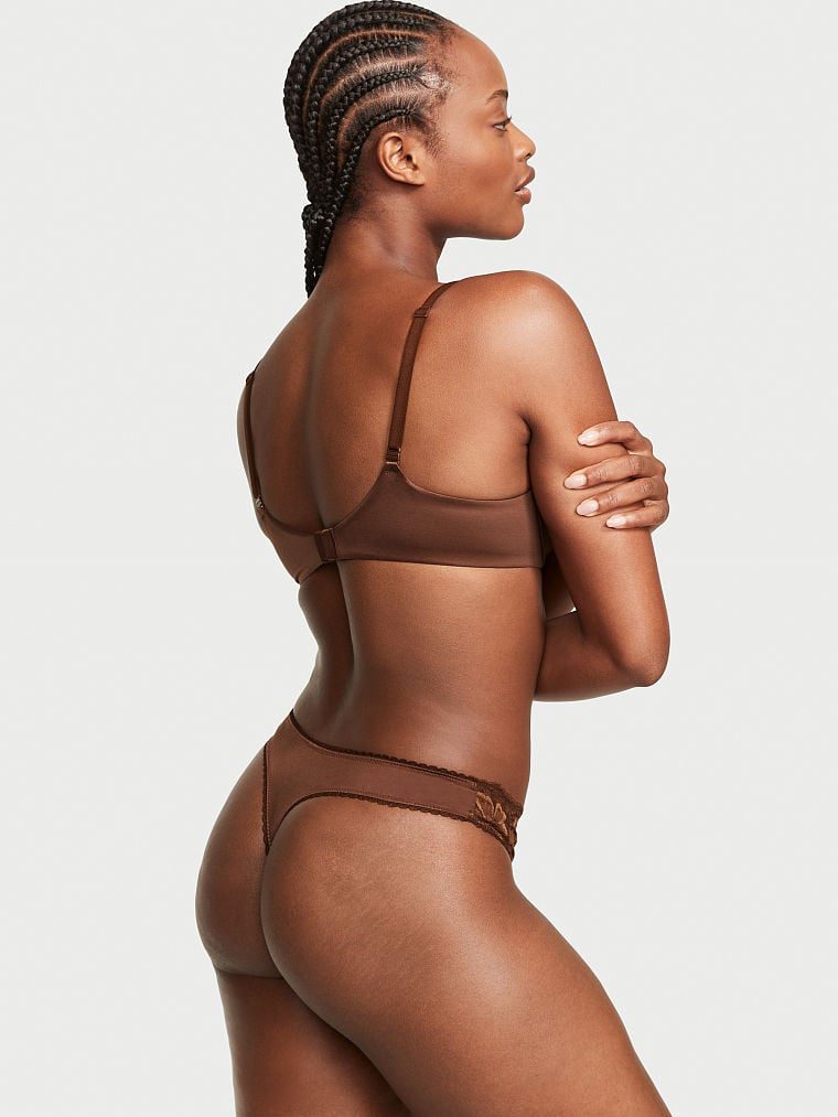 Victoria's Secret SS 2025 — Mayowa Nicholas #12