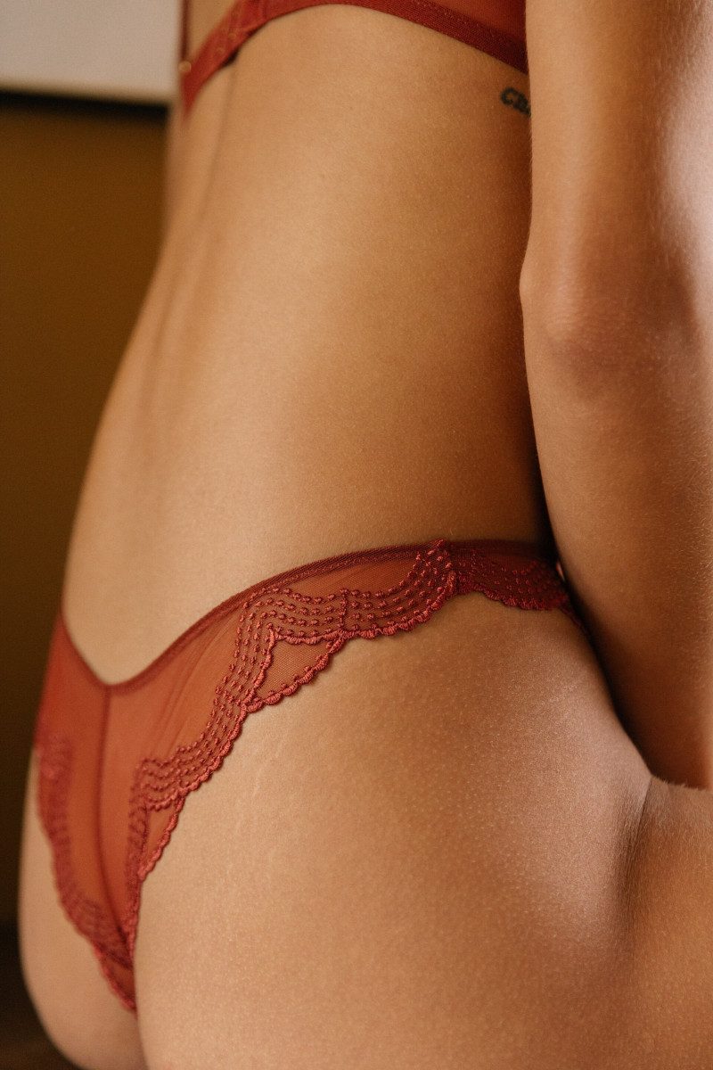 Yse Lingerie SS 2025 — Malena Malu Spinzi #573