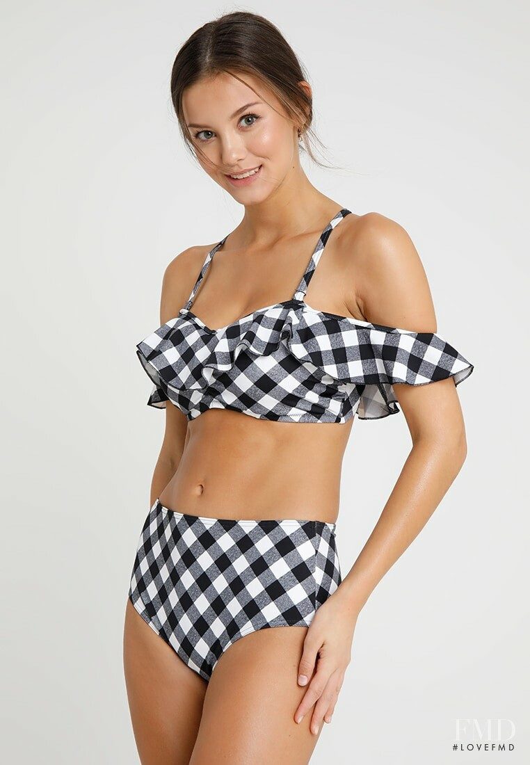 Spring/Summer 2019, look 273
